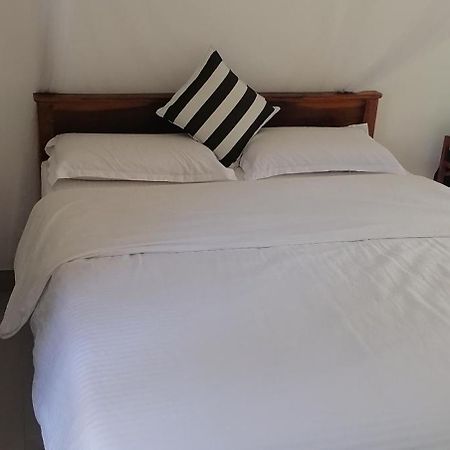 Isuru Homestay Ella Zewnętrze zdjęcie