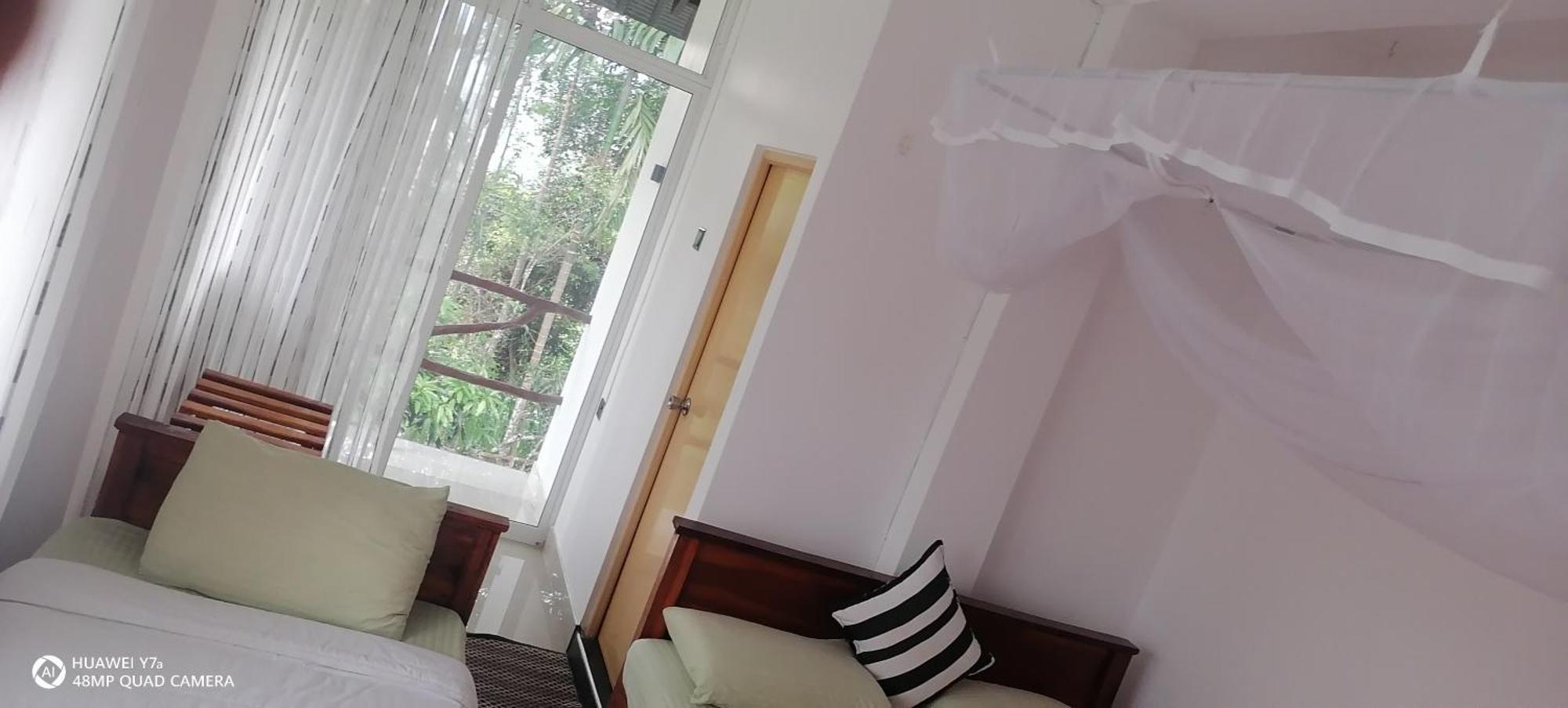 Isuru Homestay Ella Zewnętrze zdjęcie